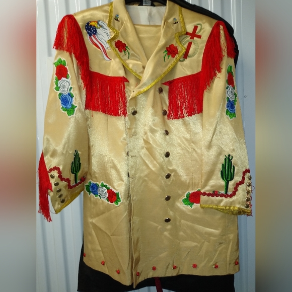 B Western Wear starting at $55 +up.....SUITS @$125 - Picture 9 of 16